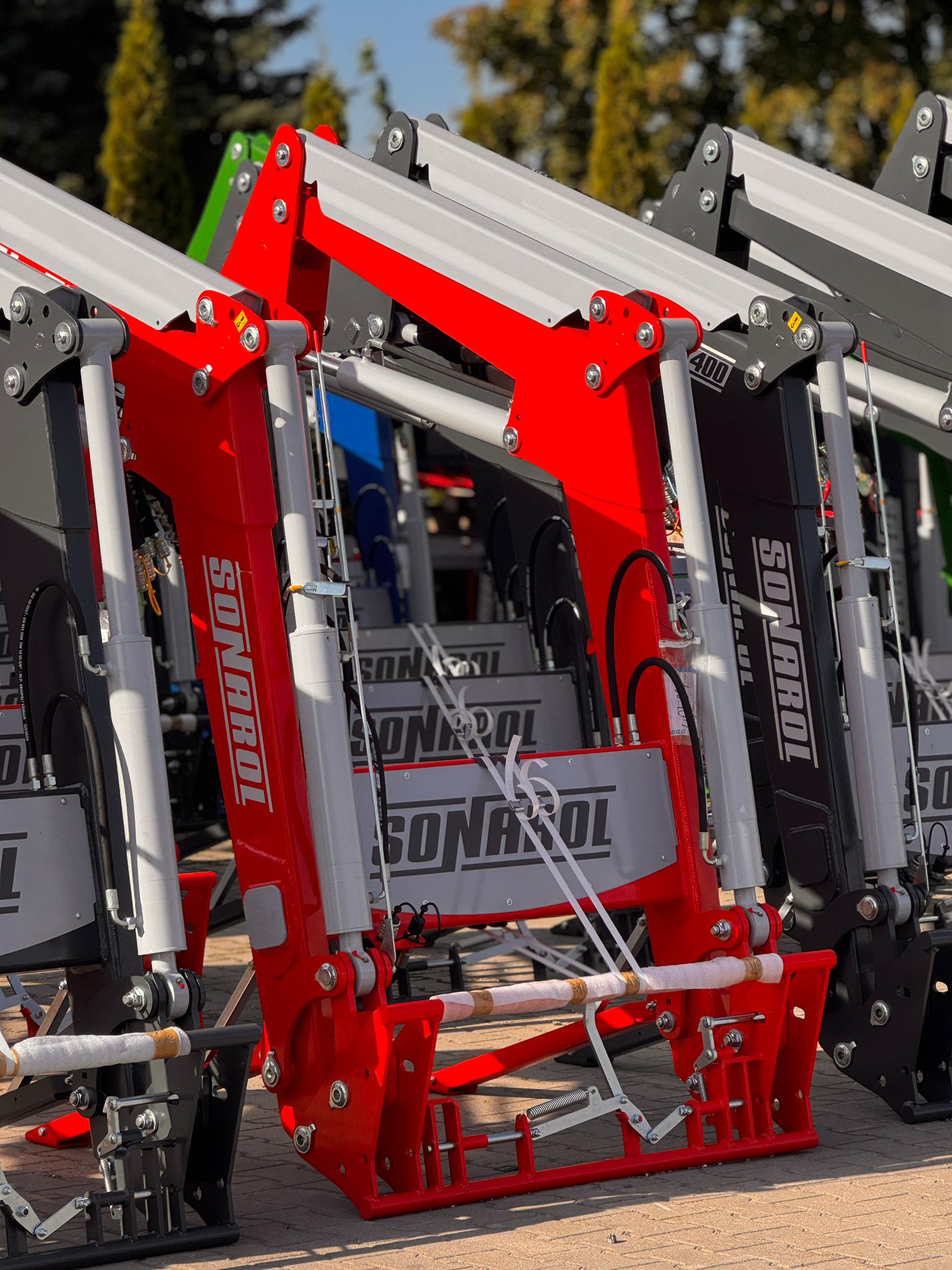 FRONTLADER LC 400 SONAROL