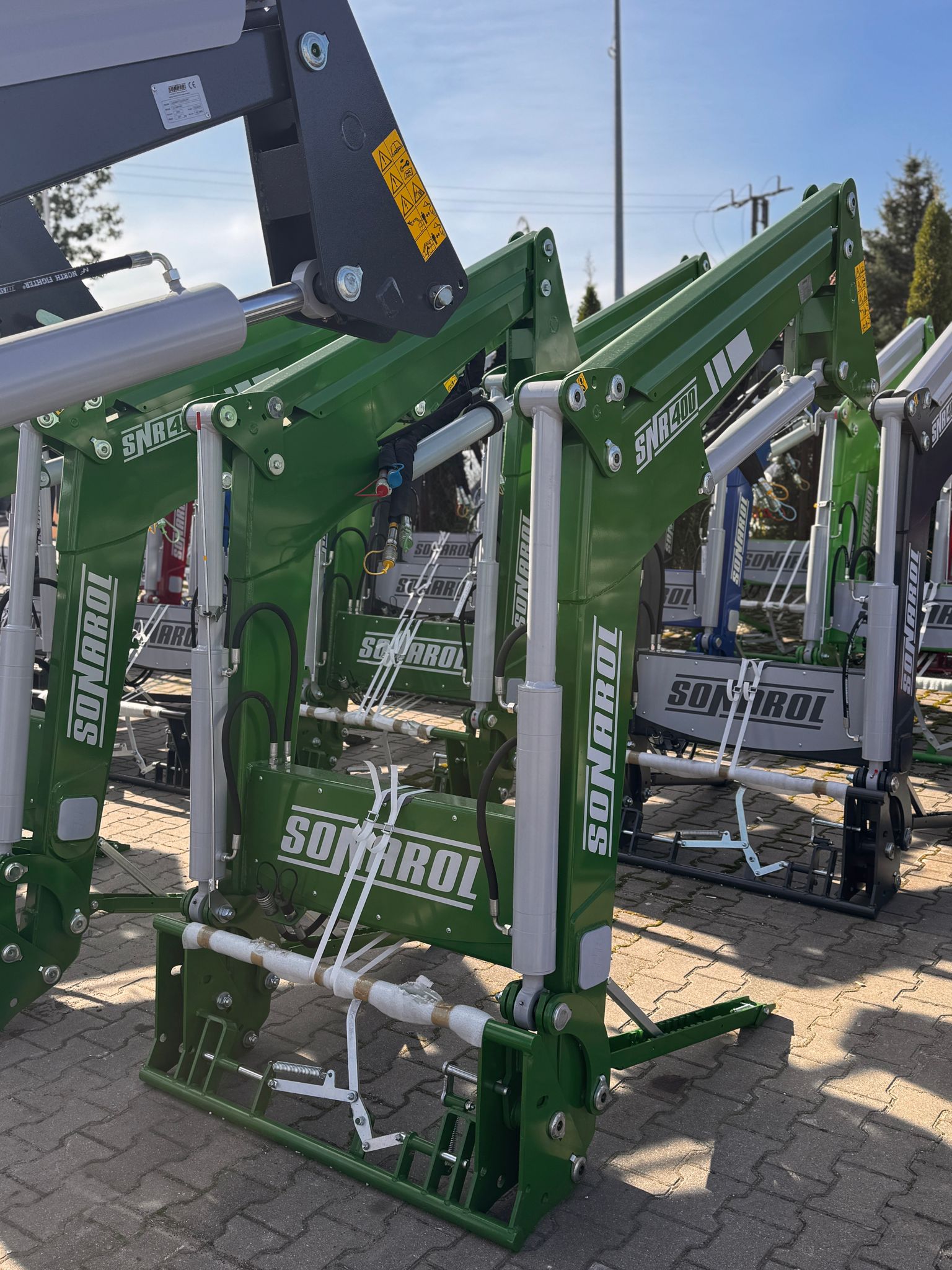 FRONTLADER LC 200 SONAROL